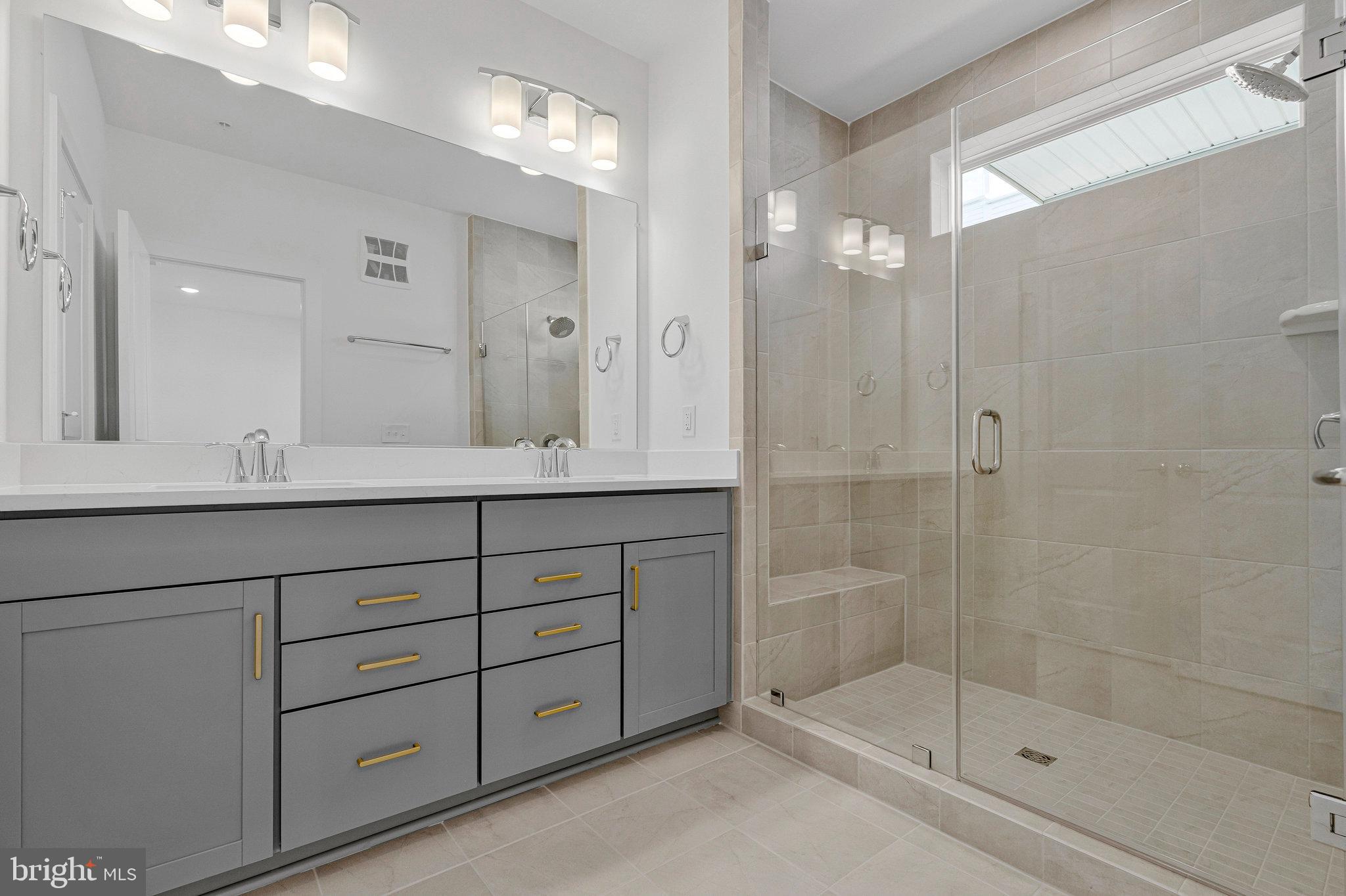 19826 LAVENDER DUST SQUARE