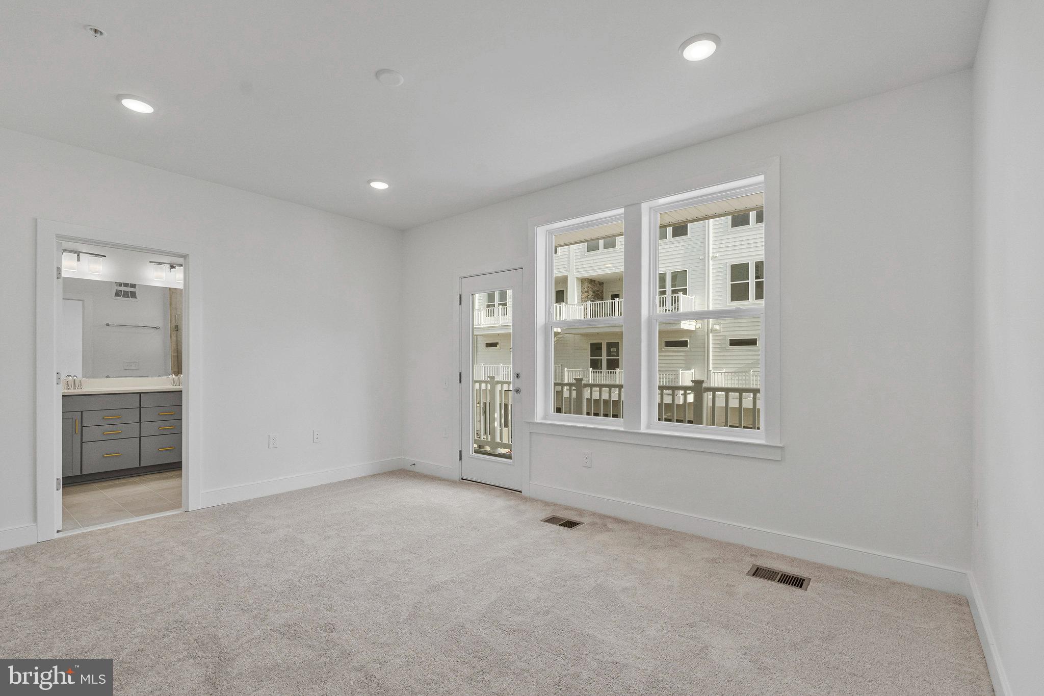 19826 LAVENDER DUST SQUARE