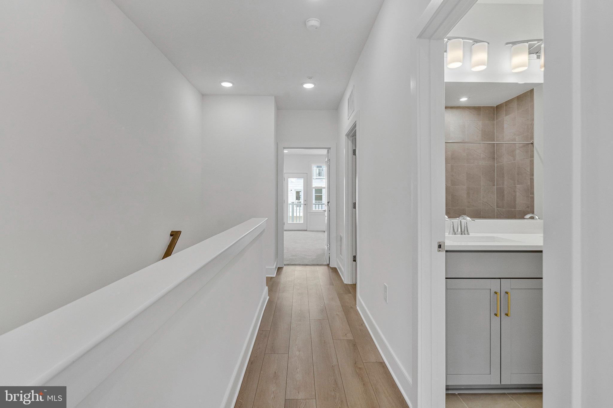 19826 LAVENDER DUST SQUARE