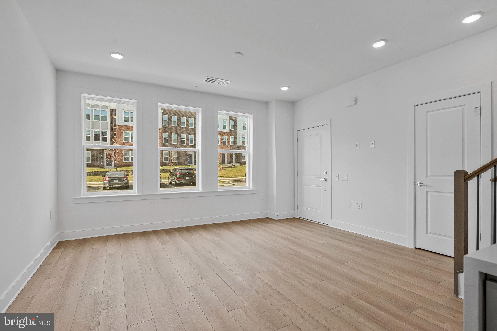 19826 LAVENDER DUST SQUARE