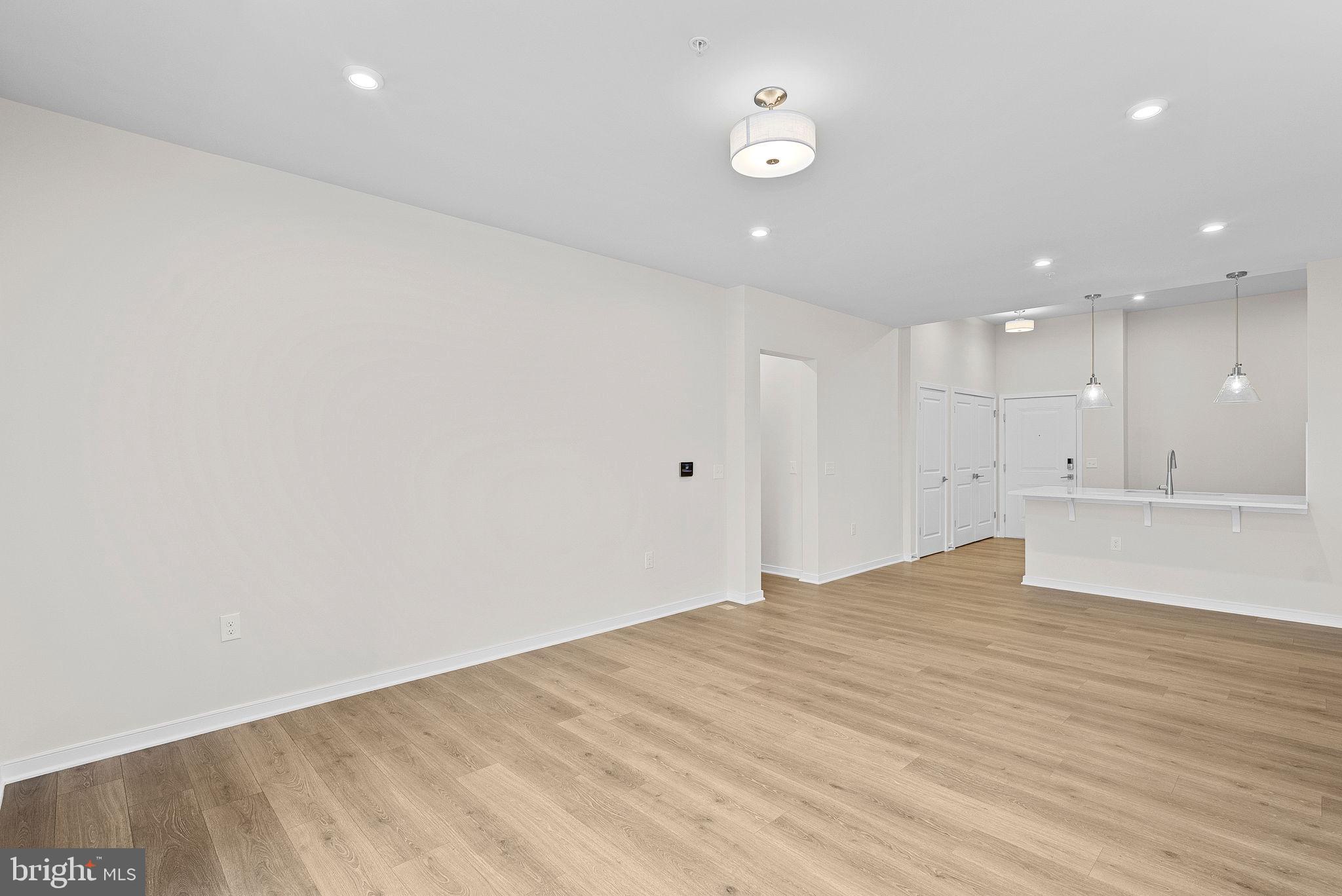 750 MOUNT AIRY TERRACE NE 403B