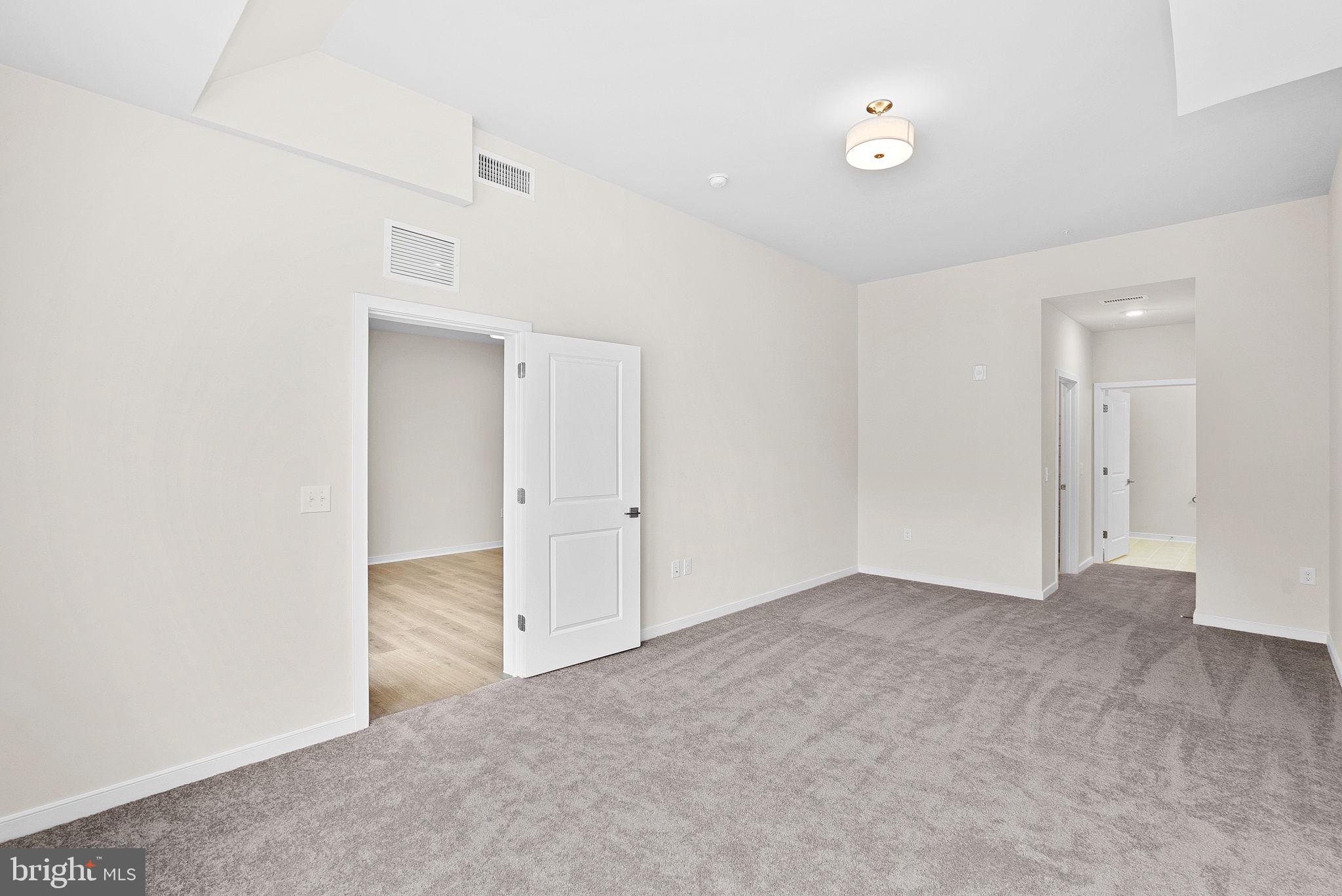 750 MOUNT AIRY TERRACE NE 403B