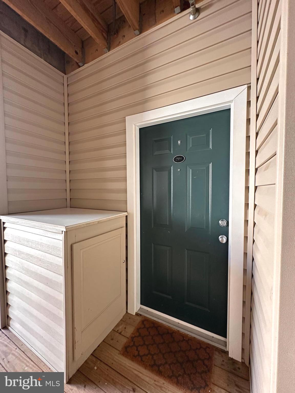 22607 BLUE ELDER 201