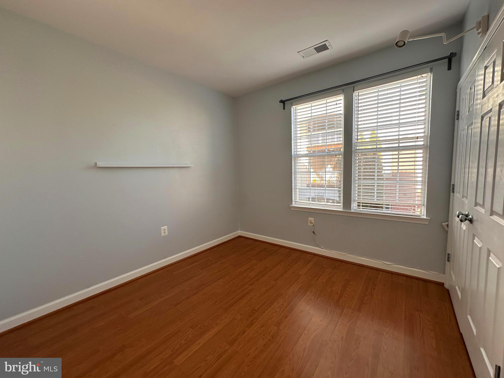 22607 BLUE ELDER 201