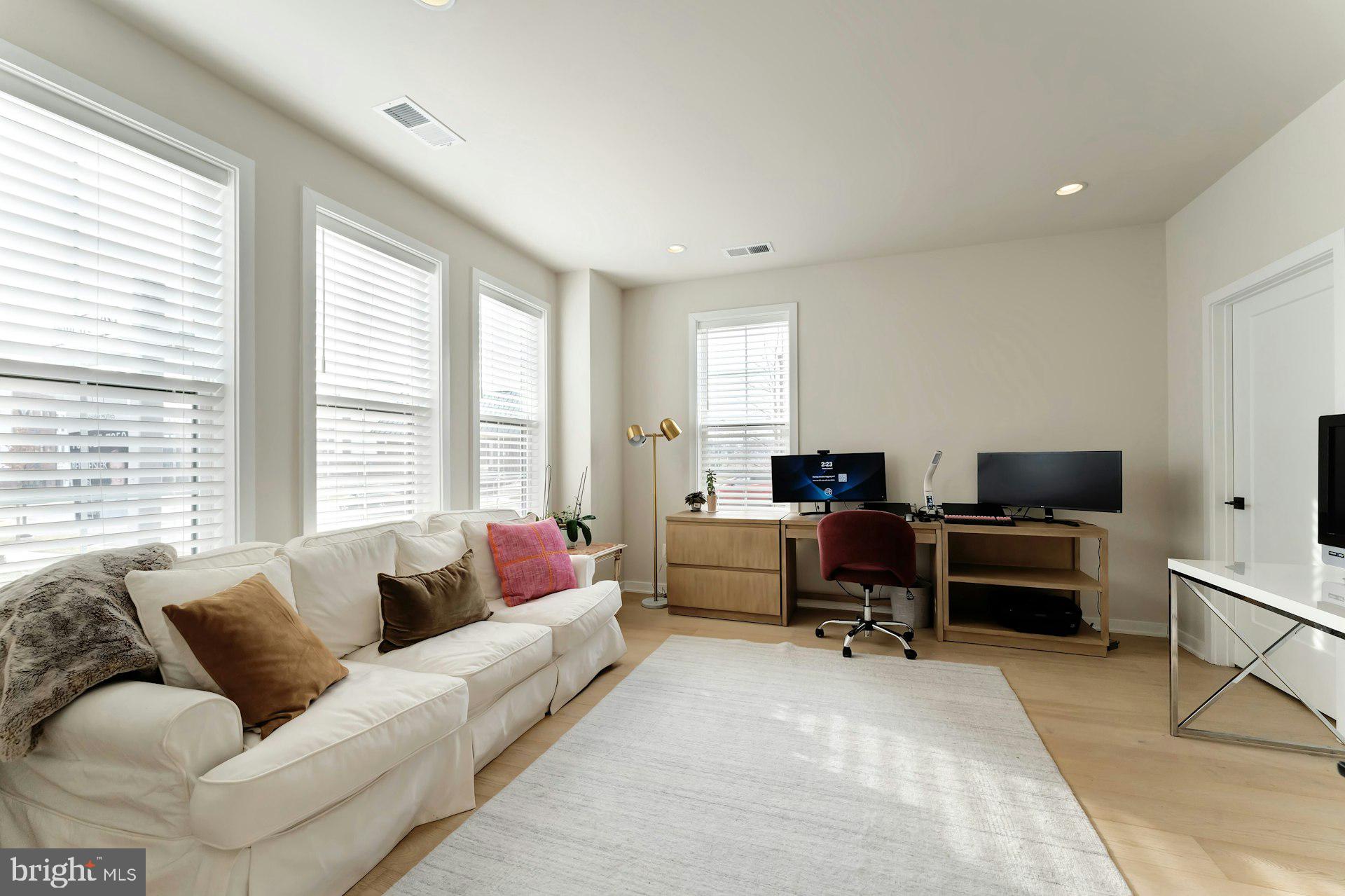 43921 HURLEYS HUNT TERRACE