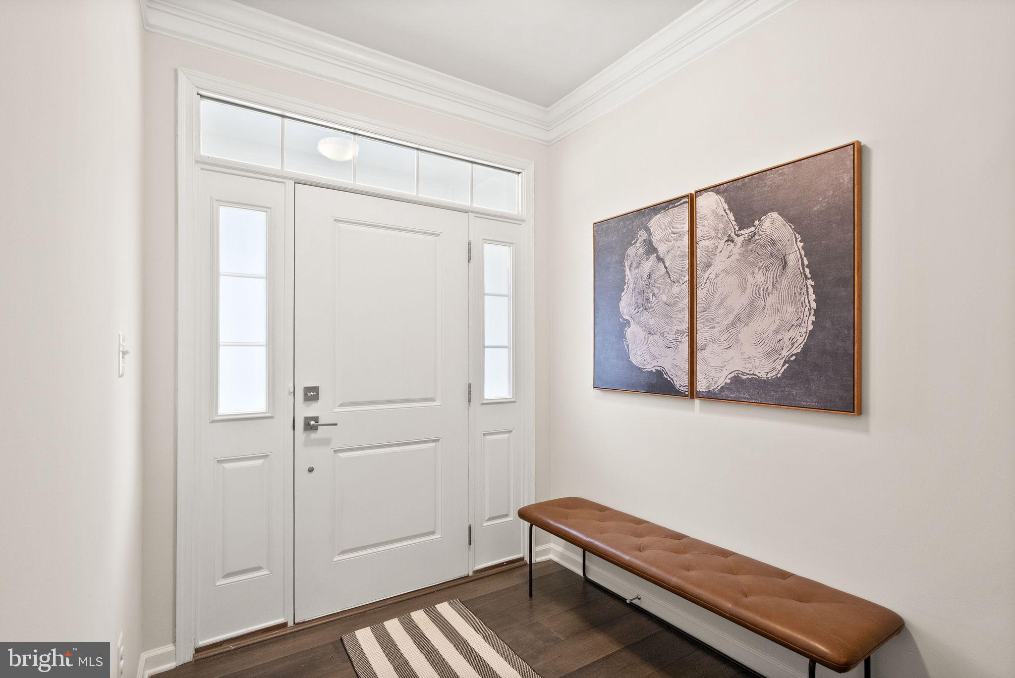 43192 HALKETT SQUARE