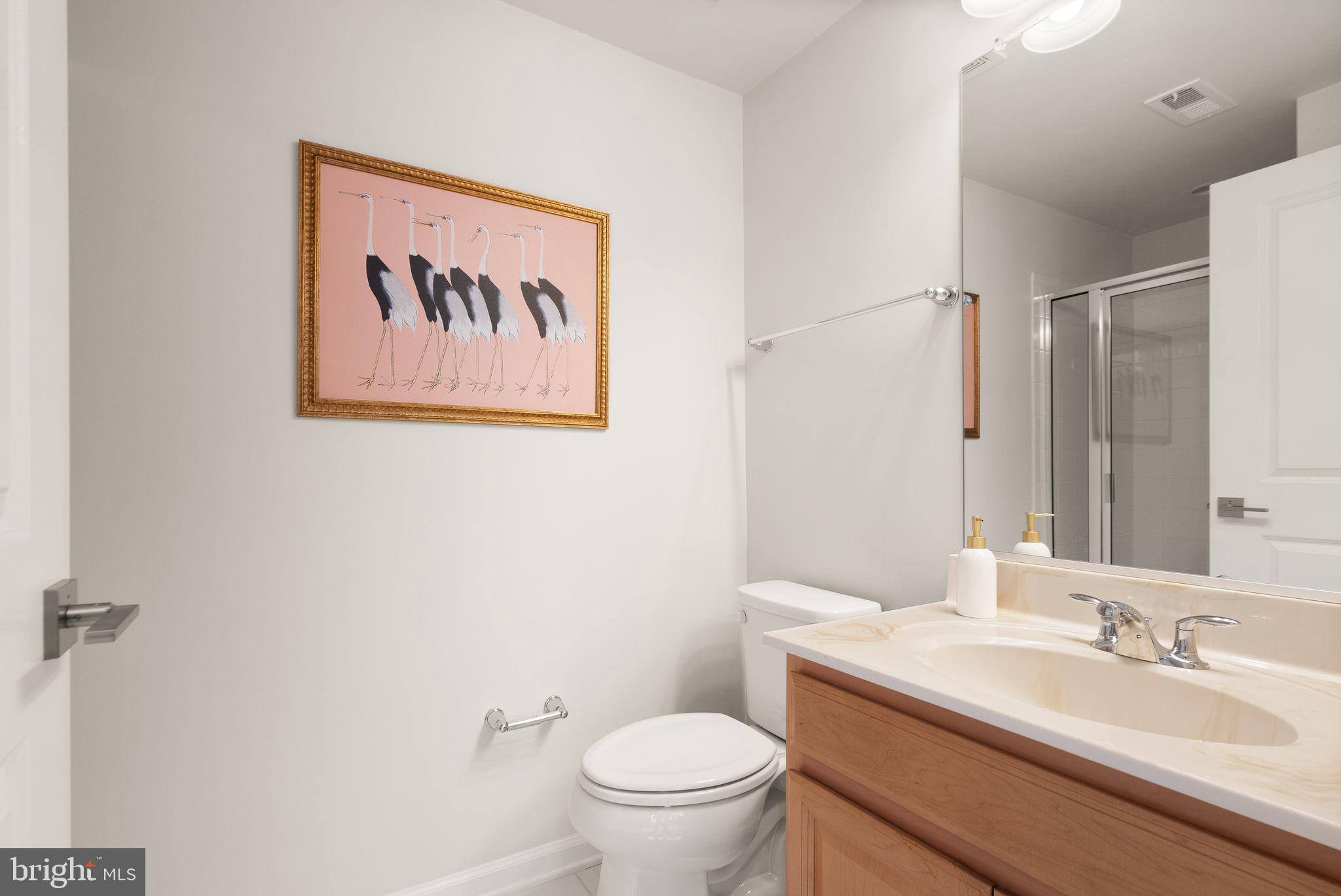 43192 HALKETT SQUARE