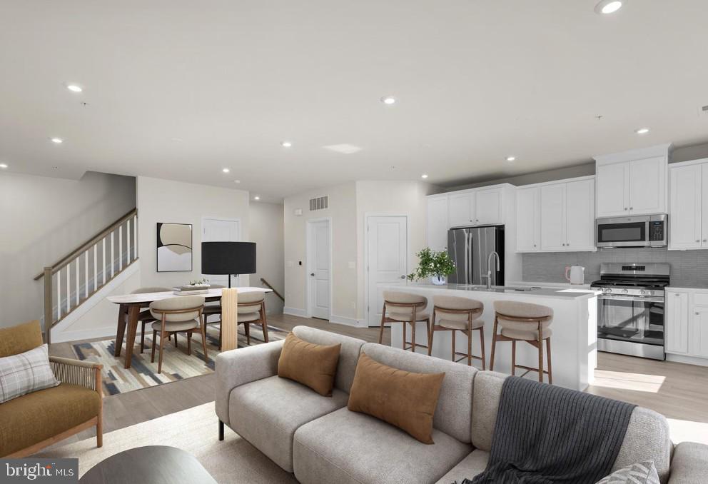 21764 DOLLIS HILL TERRACE