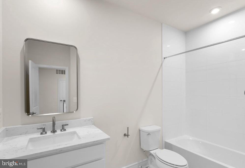 21764 DOLLIS HILL TERRACE