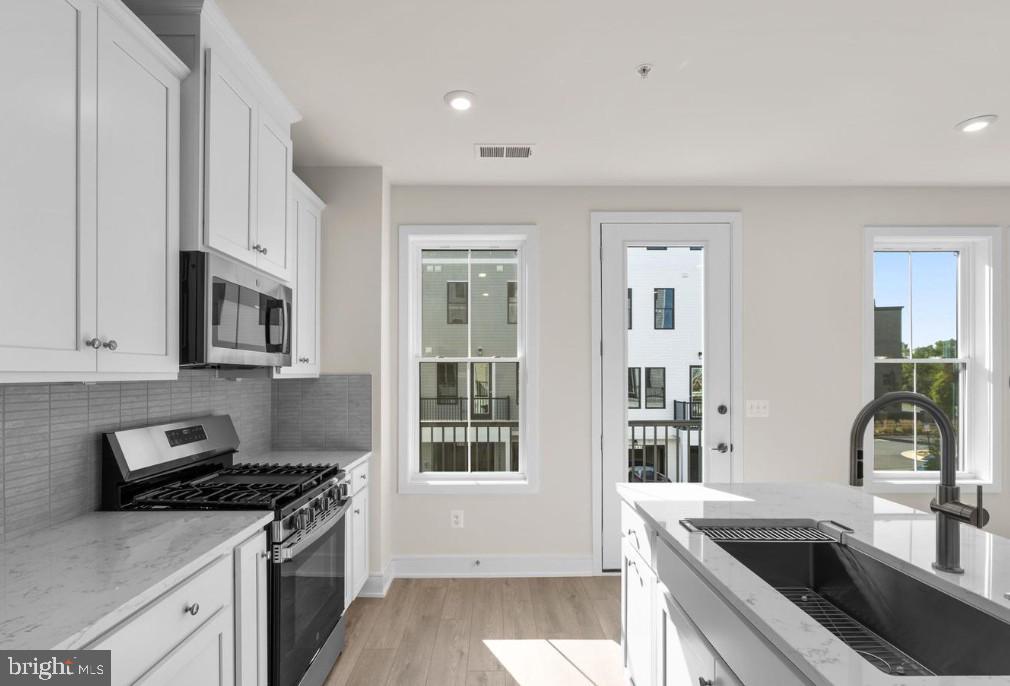 21764 DOLLIS HILL TERRACE