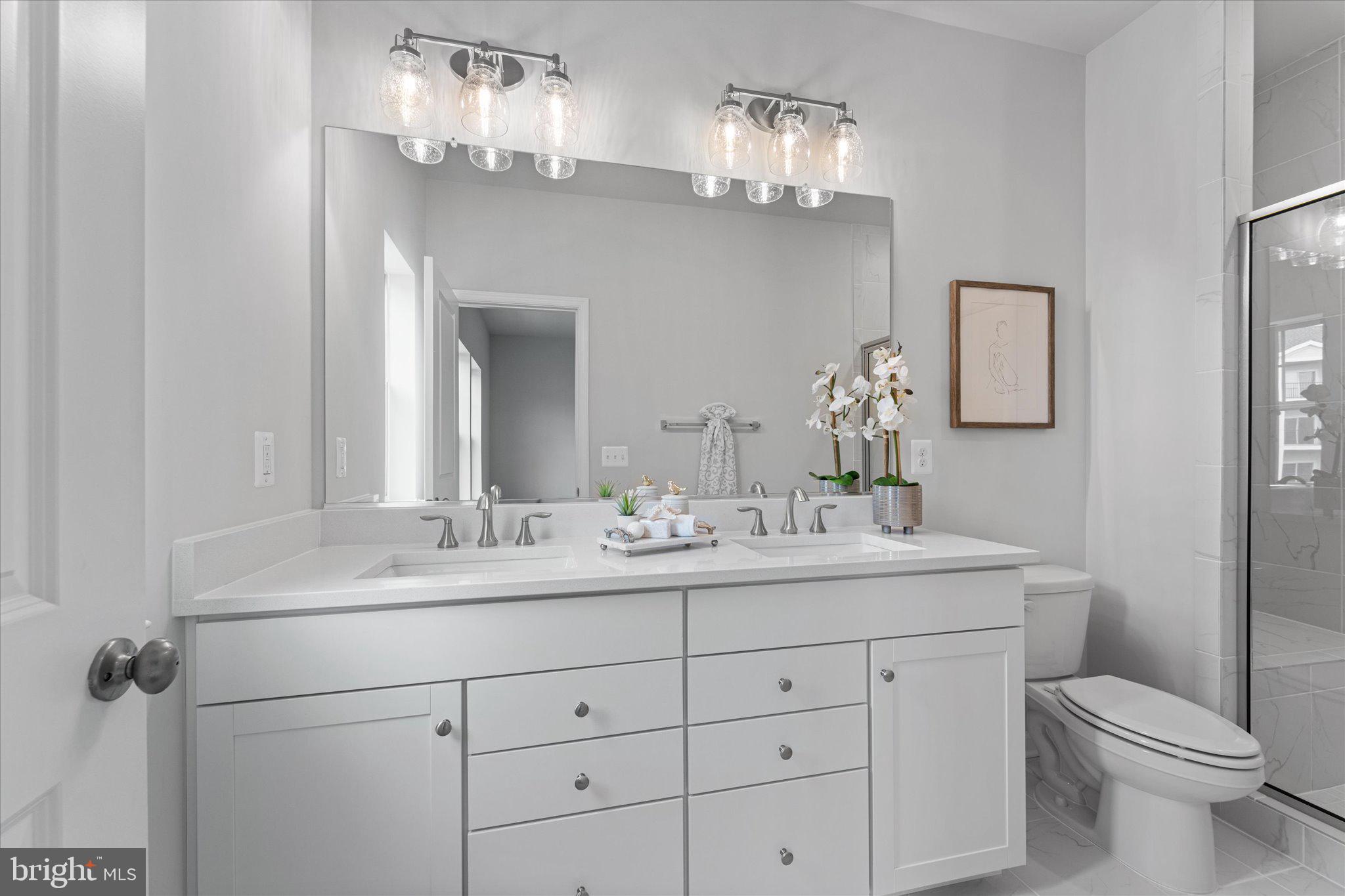 705 SAWBACK SQUARE NE