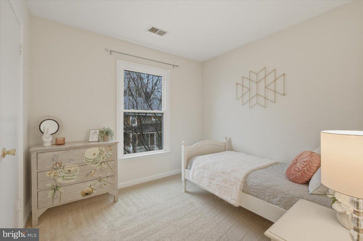 115 W O STREET