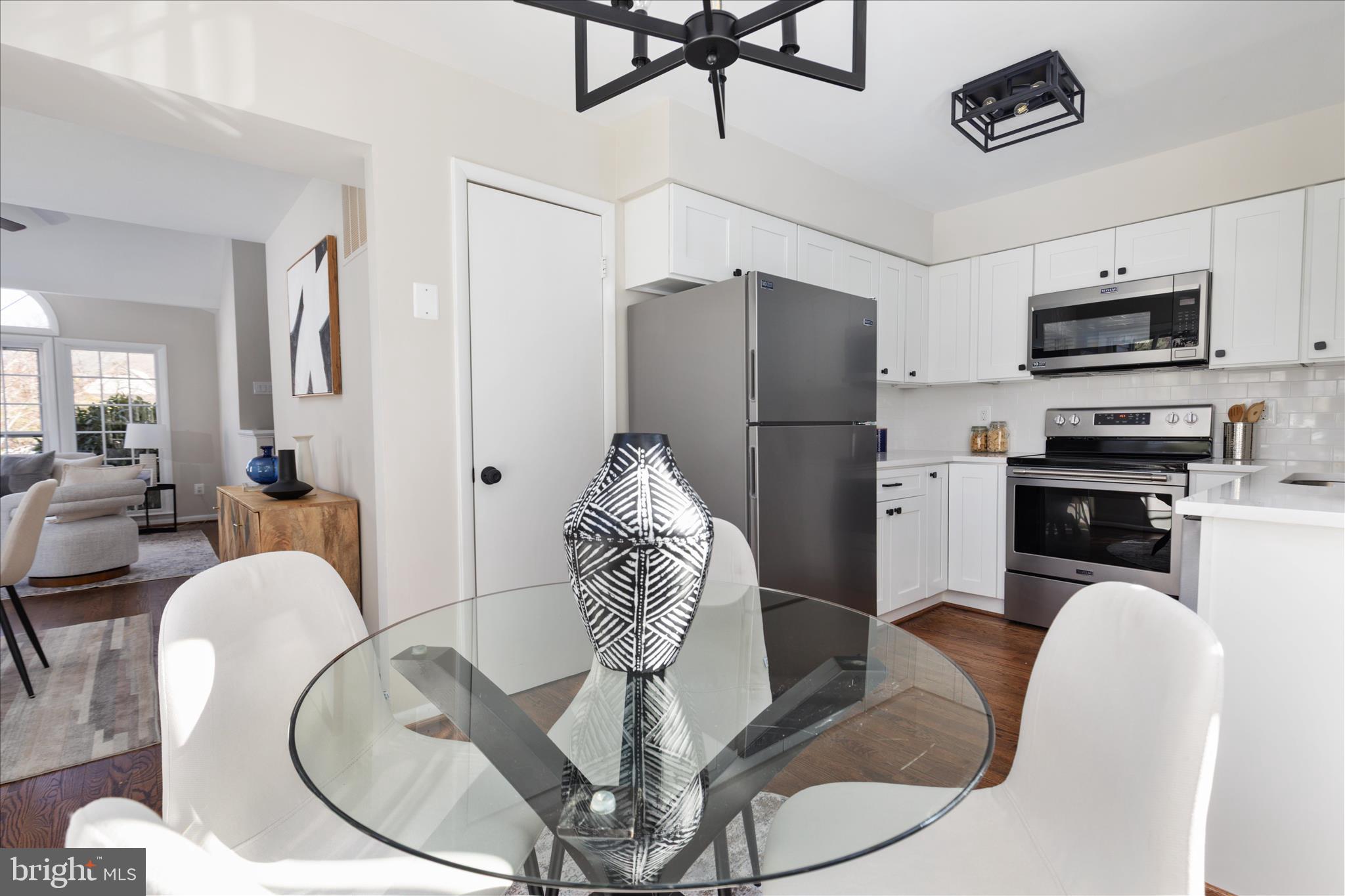 5 RAWLSTON COURT