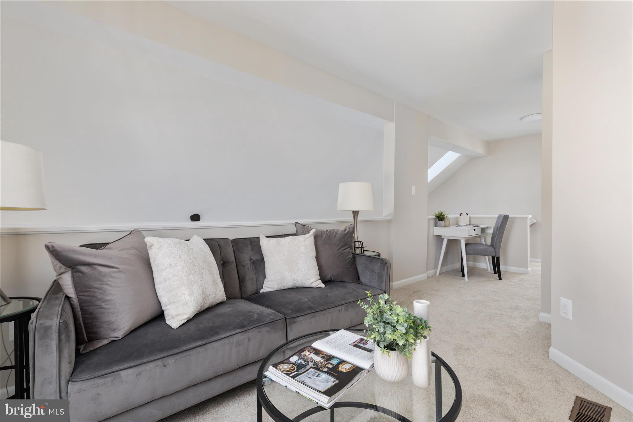 5 RAWLSTON COURT
