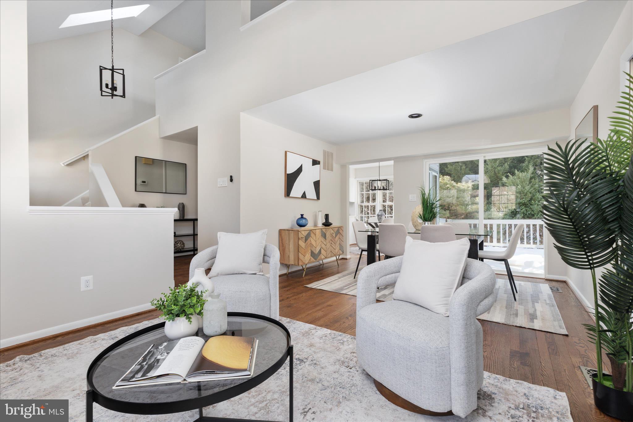 5 RAWLSTON COURT