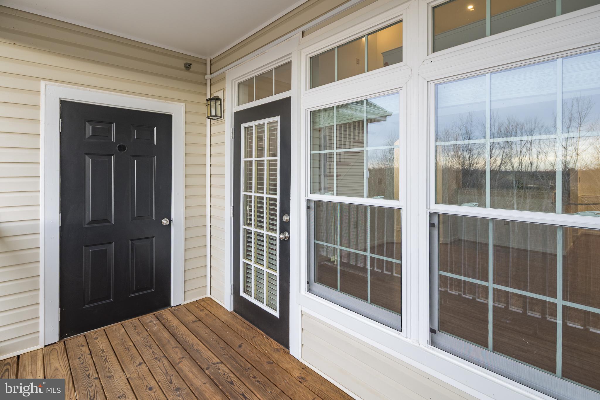 512 SUNSET VIEW TERRACE SE 402