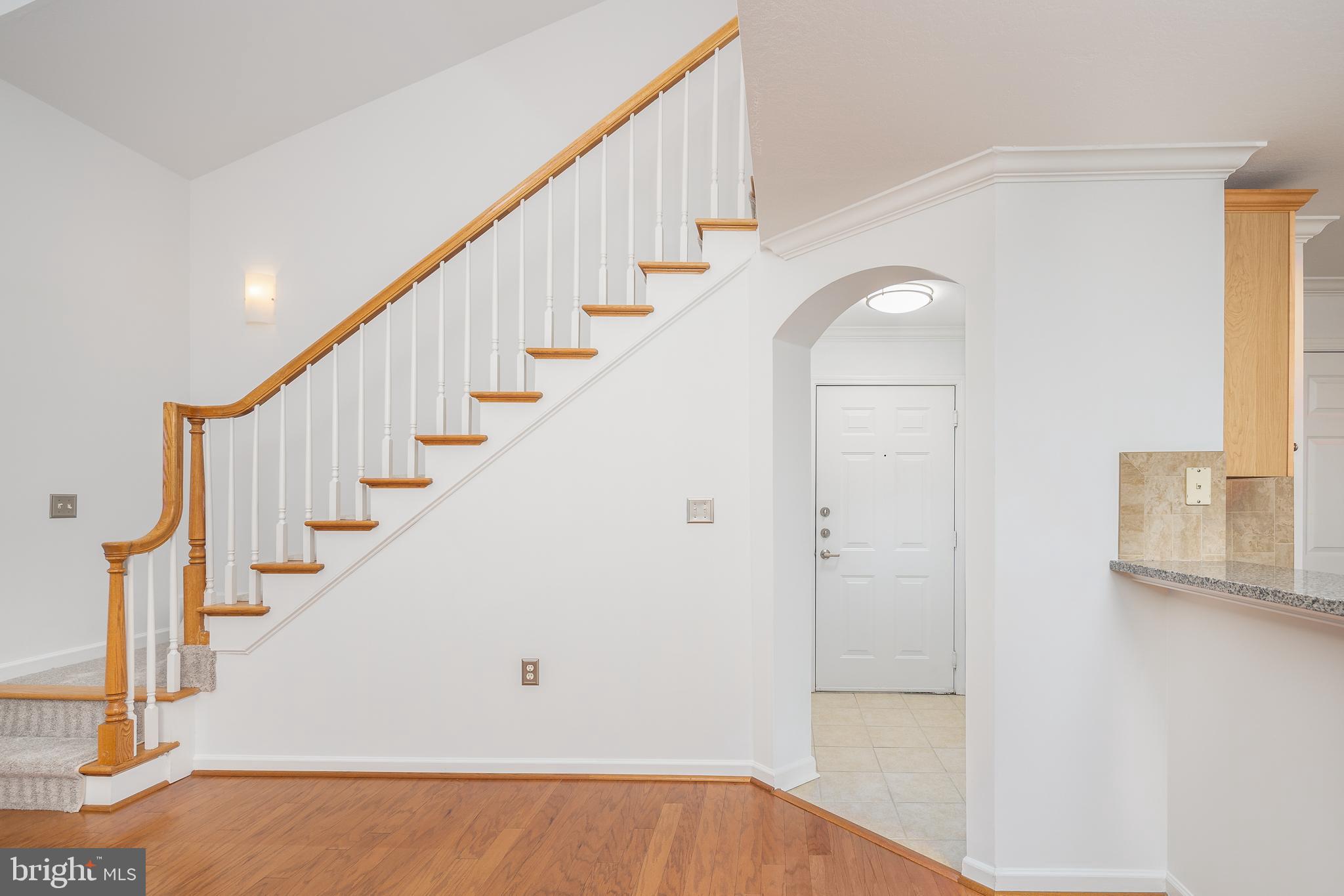 512 SUNSET VIEW TERRACE SE 402