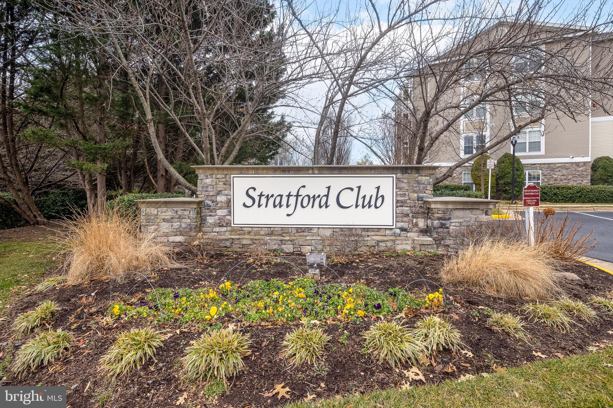 512 SUNSET VIEW TERRACE SE 402