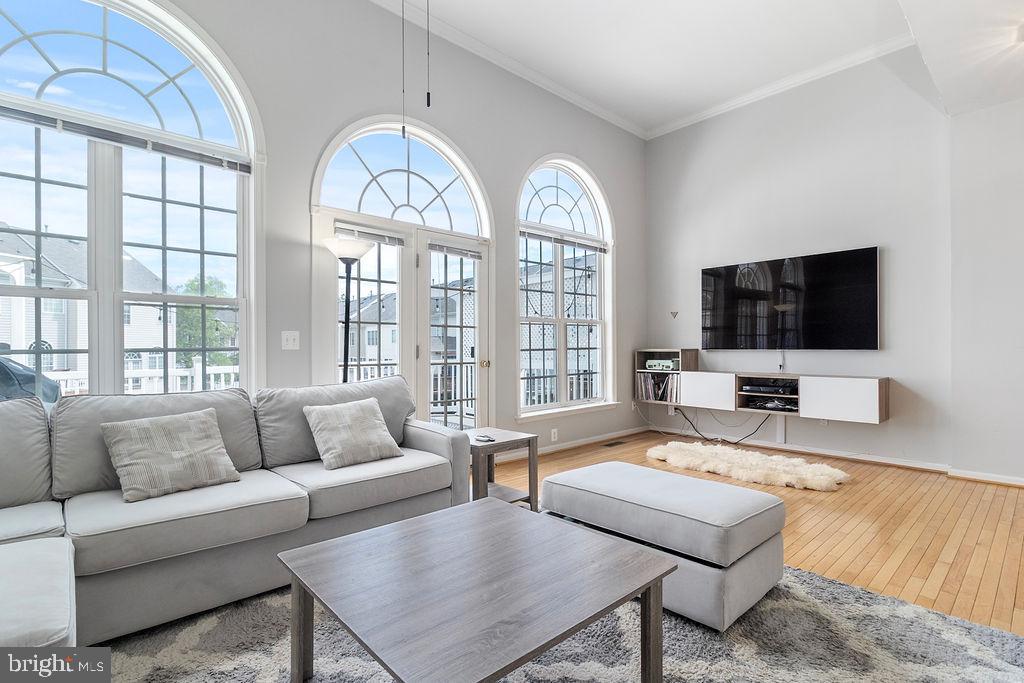 42754 MONTEVISTA SQUARE