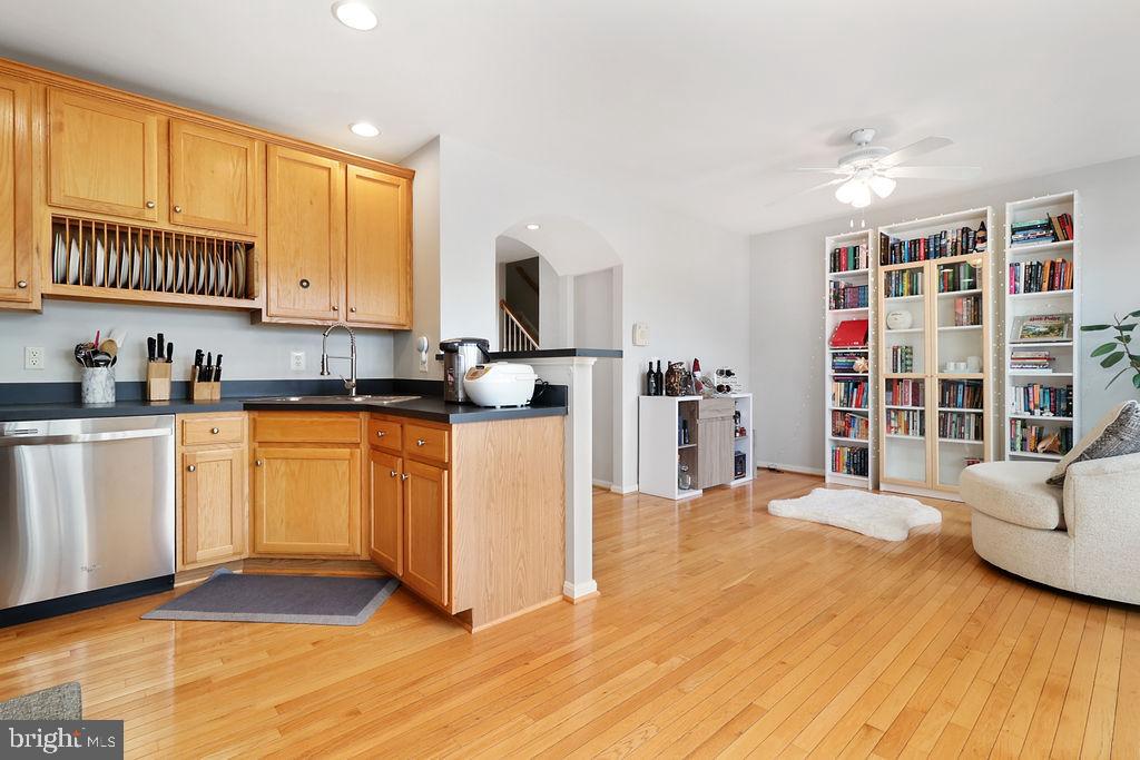42754 MONTEVISTA SQUARE