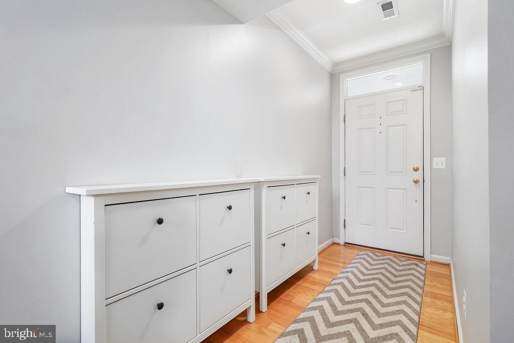 42754 MONTEVISTA SQUARE