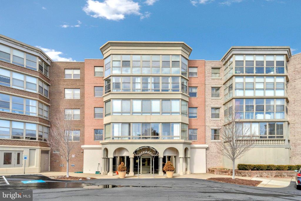 19350 MAGNOLIA SQUARE 308
