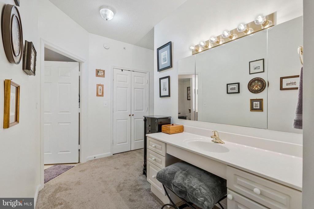 19350 MAGNOLIA SQUARE 308
