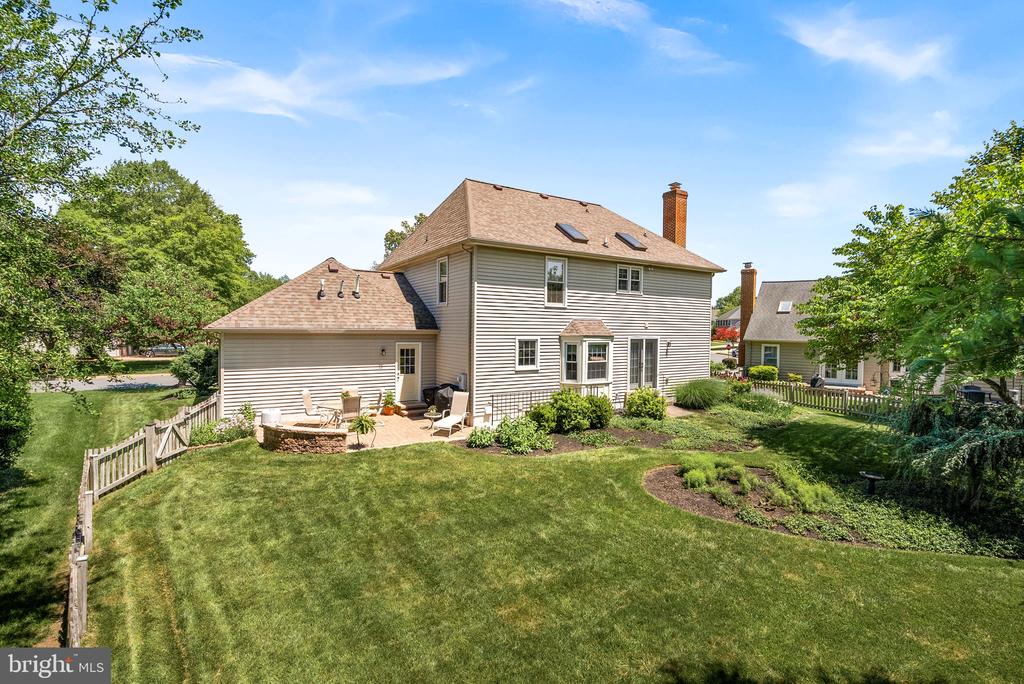 5 GRISWOLD COURT
