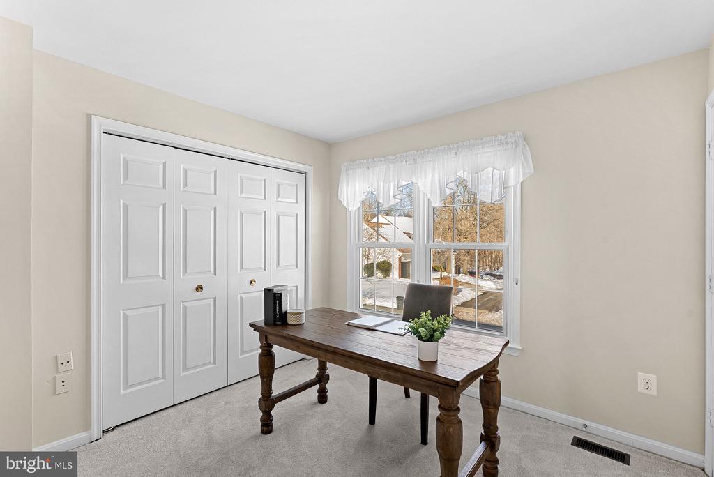 5 GRISWOLD COURT
