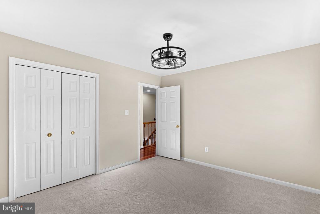 5 GRISWOLD COURT