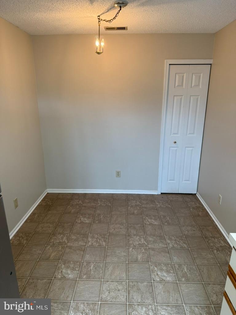 1112 HUNTMASTER TERRACE NE 202