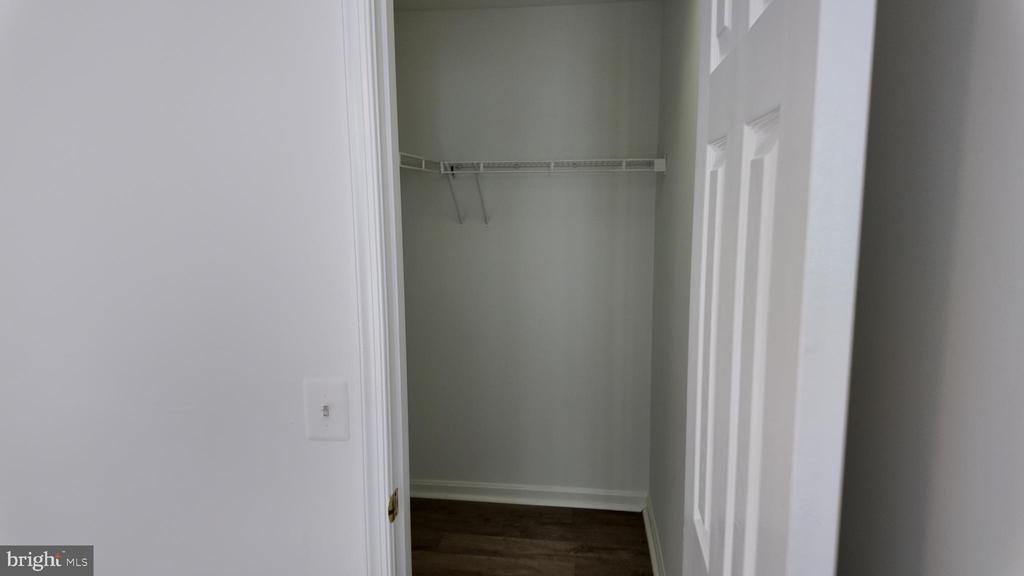 1123 HUNTMASTER TERRACE NE 202