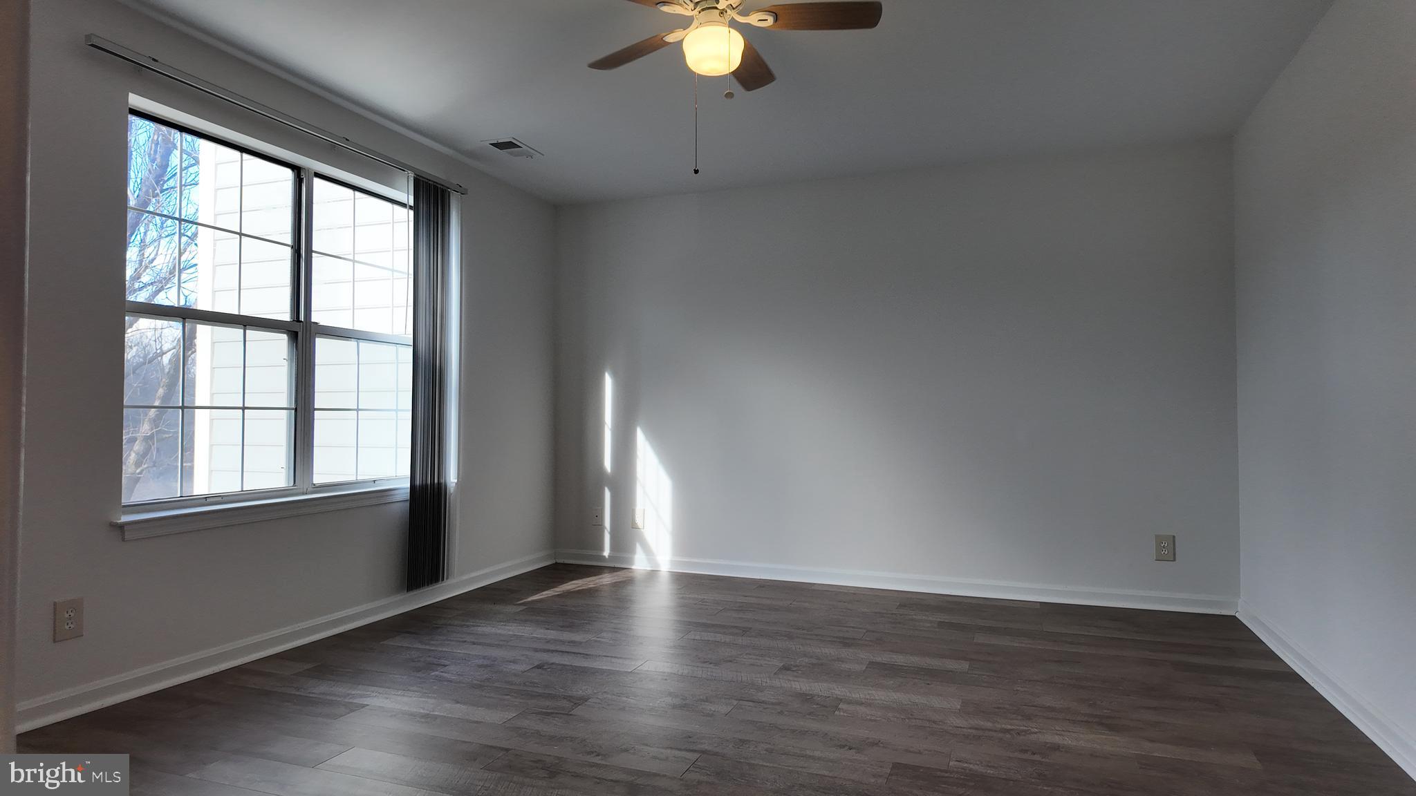 1123 HUNTMASTER TERRACE NE 202