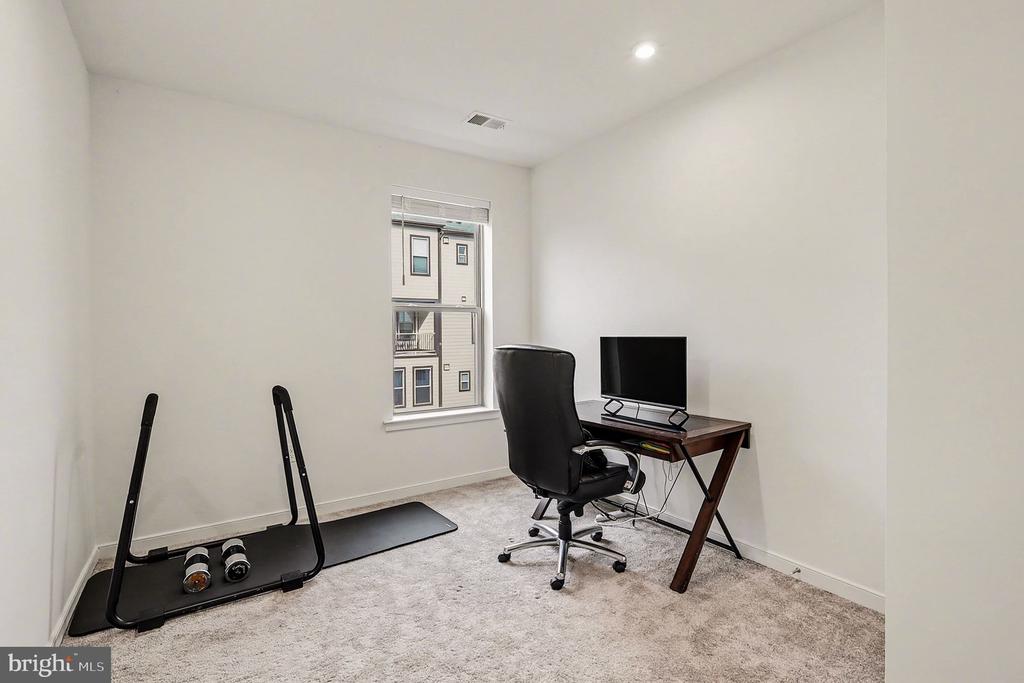 45956 SWALLOW TERRACE
