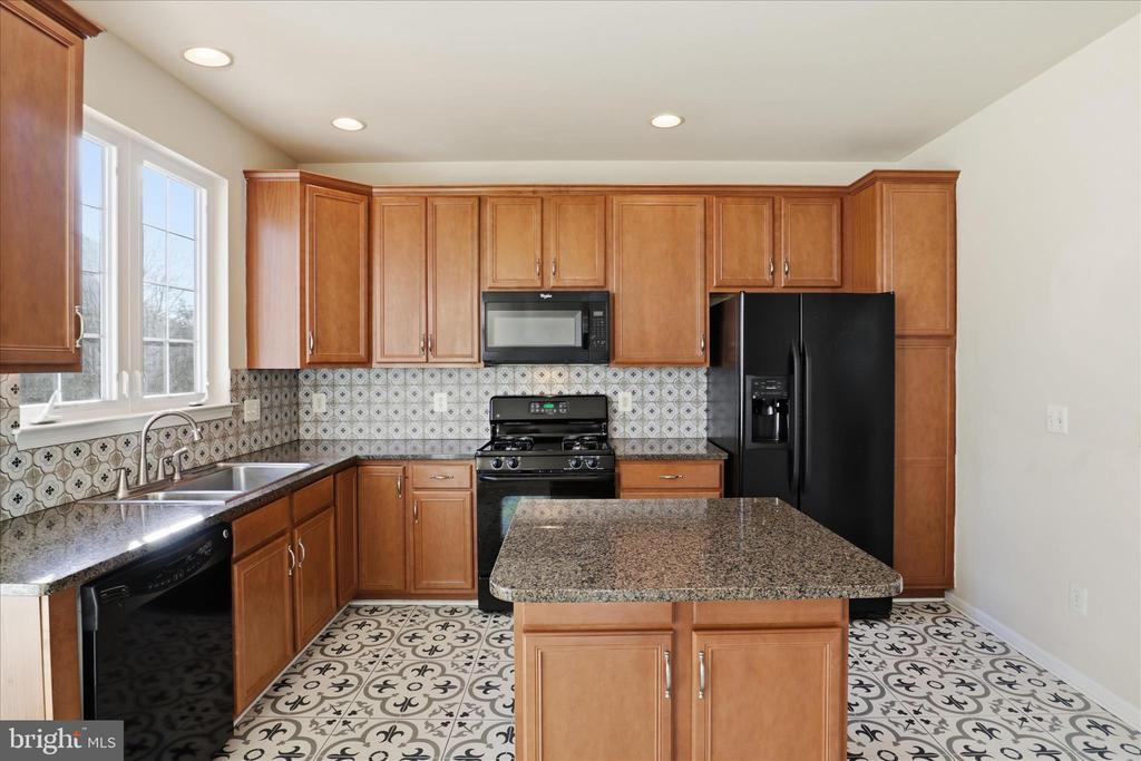 20432 HOMELAND TERRACE