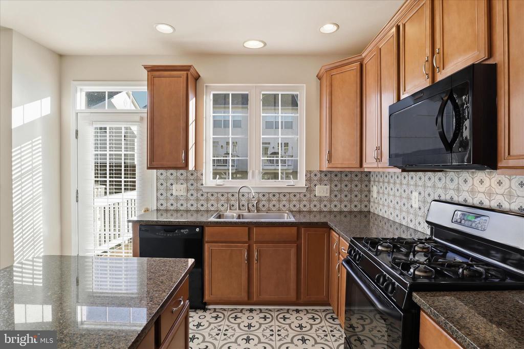 20432 HOMELAND TERRACE