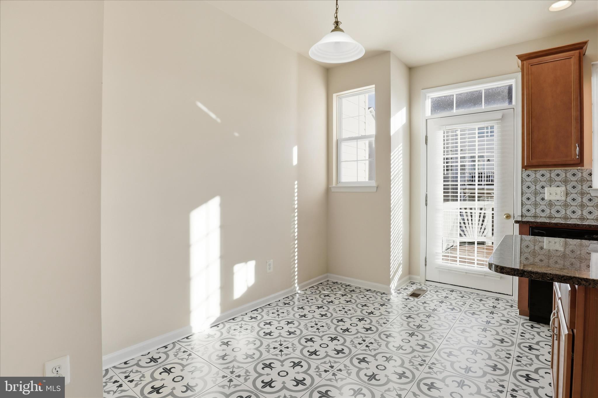 20432 HOMELAND TERRACE