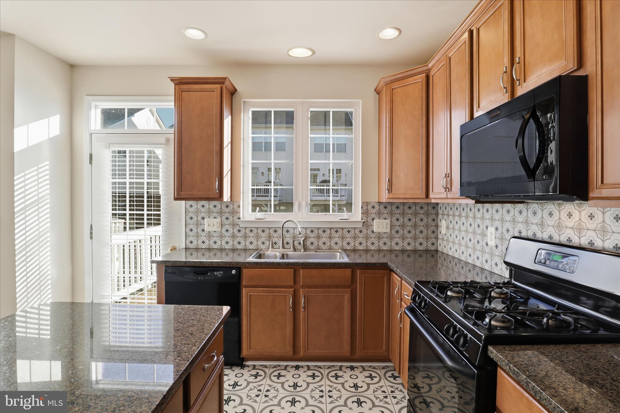 20432 HOMELAND TERRACE