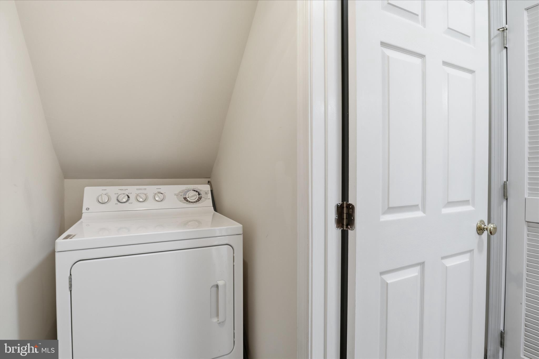 20432 HOMELAND TERRACE