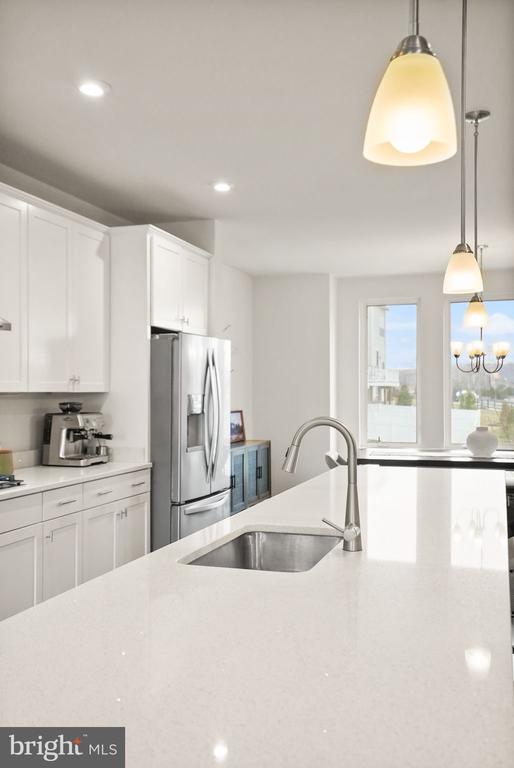 19298 FORKED CREEK TERRACE