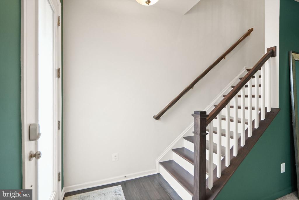 19298 FORKED CREEK TERRACE