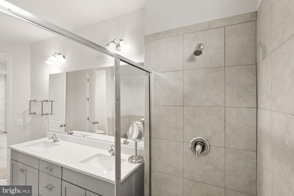 19298 FORKED CREEK TERRACE
