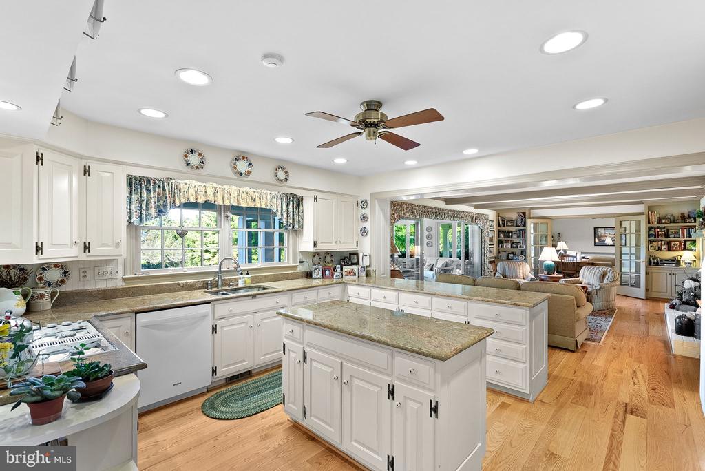 16309 HAMILTON STATION ROAD