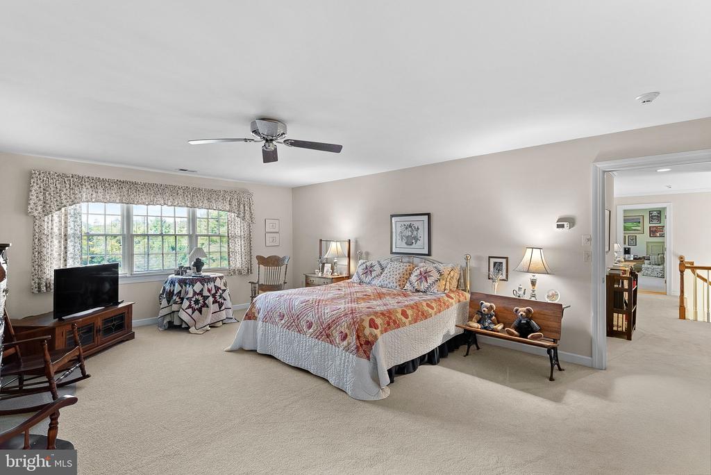 16309 HAMILTON STATION ROAD