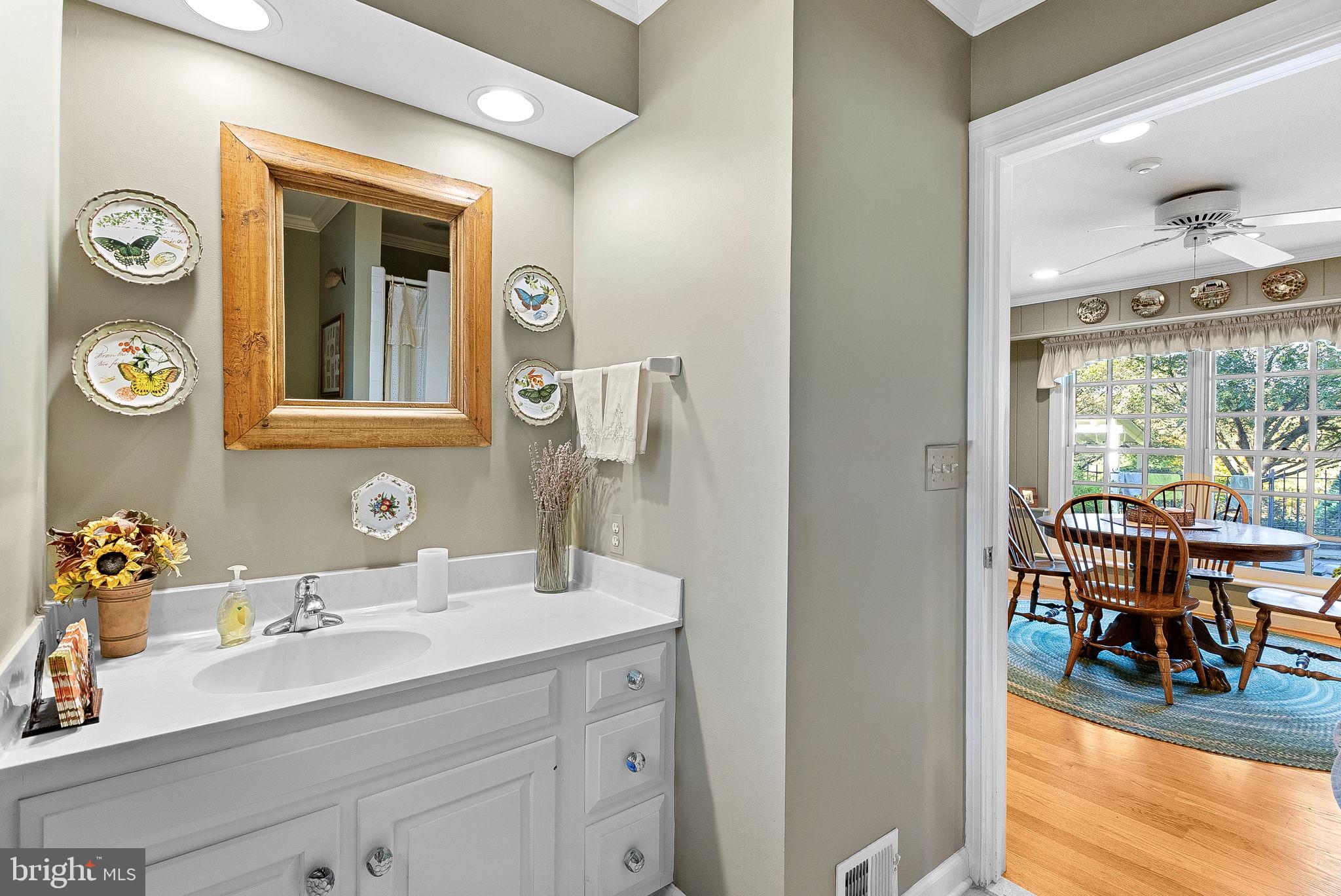 16309 HAMILTON STATION ROAD