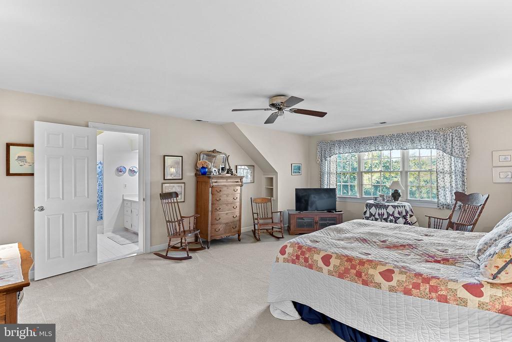 16309 HAMILTON STATION ROAD