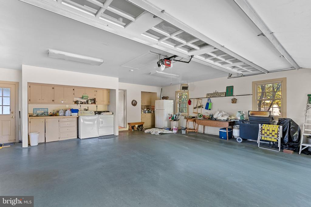 16309 HAMILTON STATION ROAD