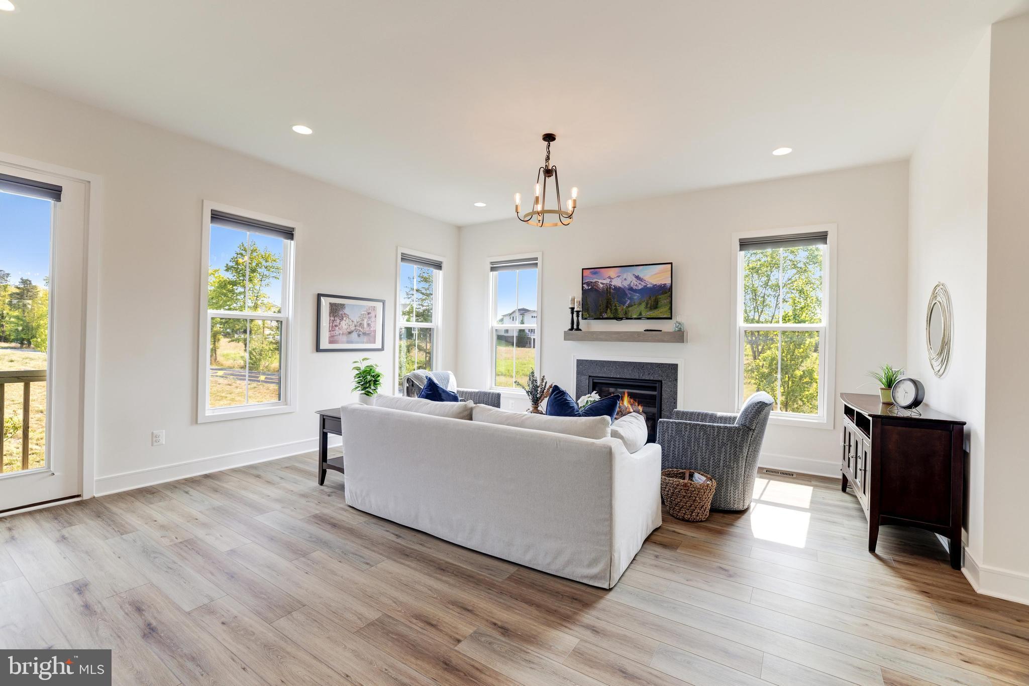 41490 BEDFORD FALLS COURT