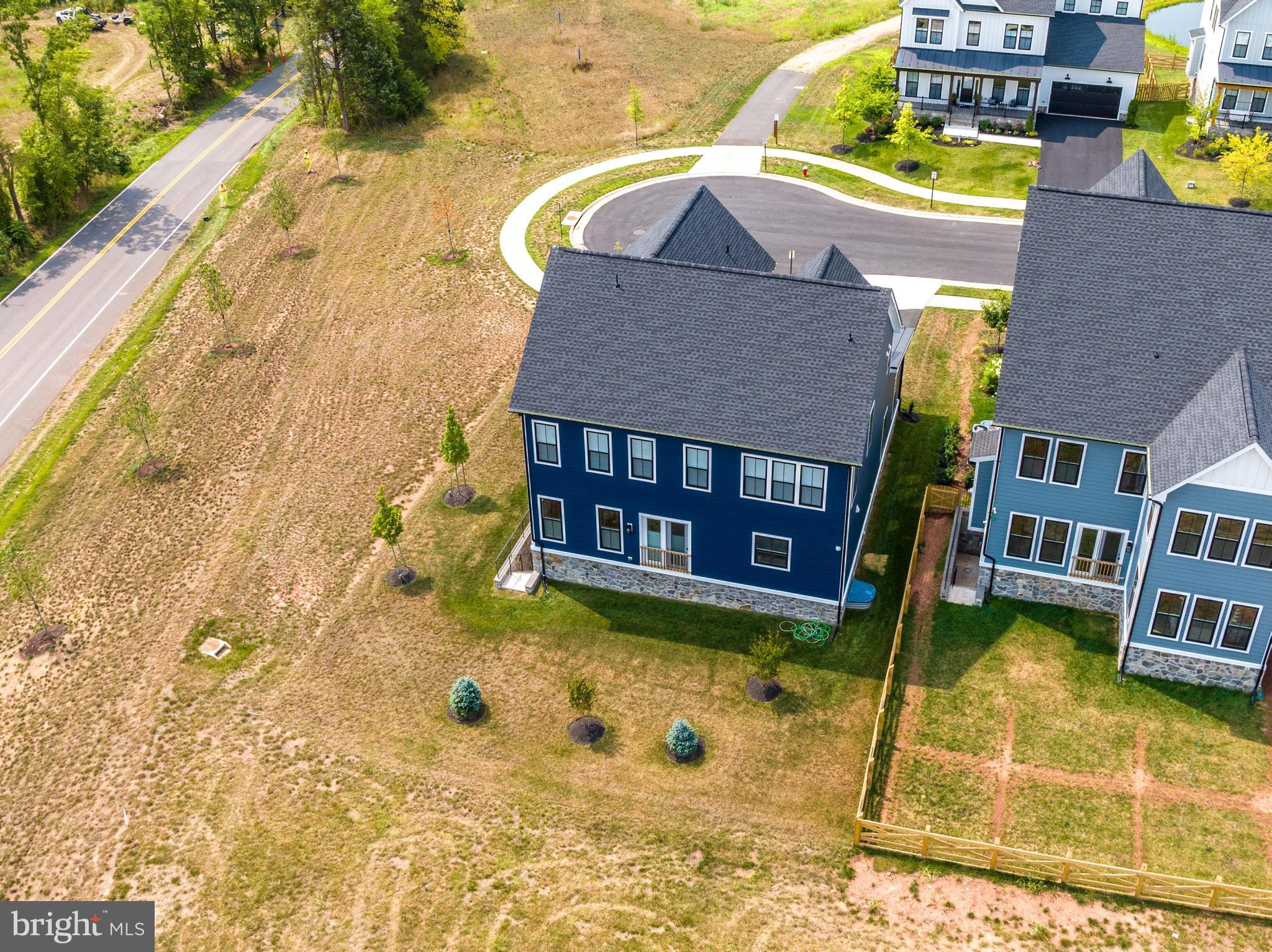 41490 BEDFORD FALLS COURT