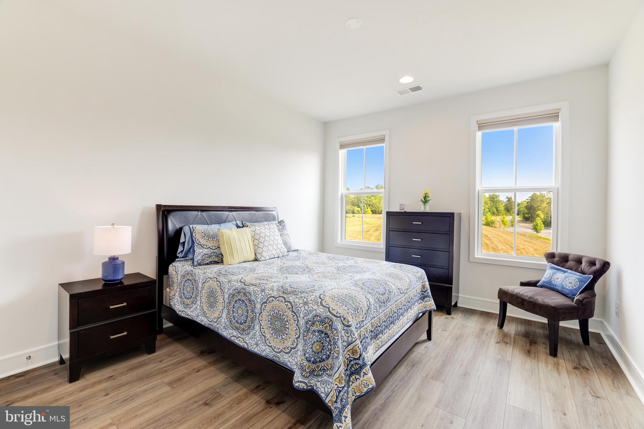 41490 BEDFORD FALLS COURT